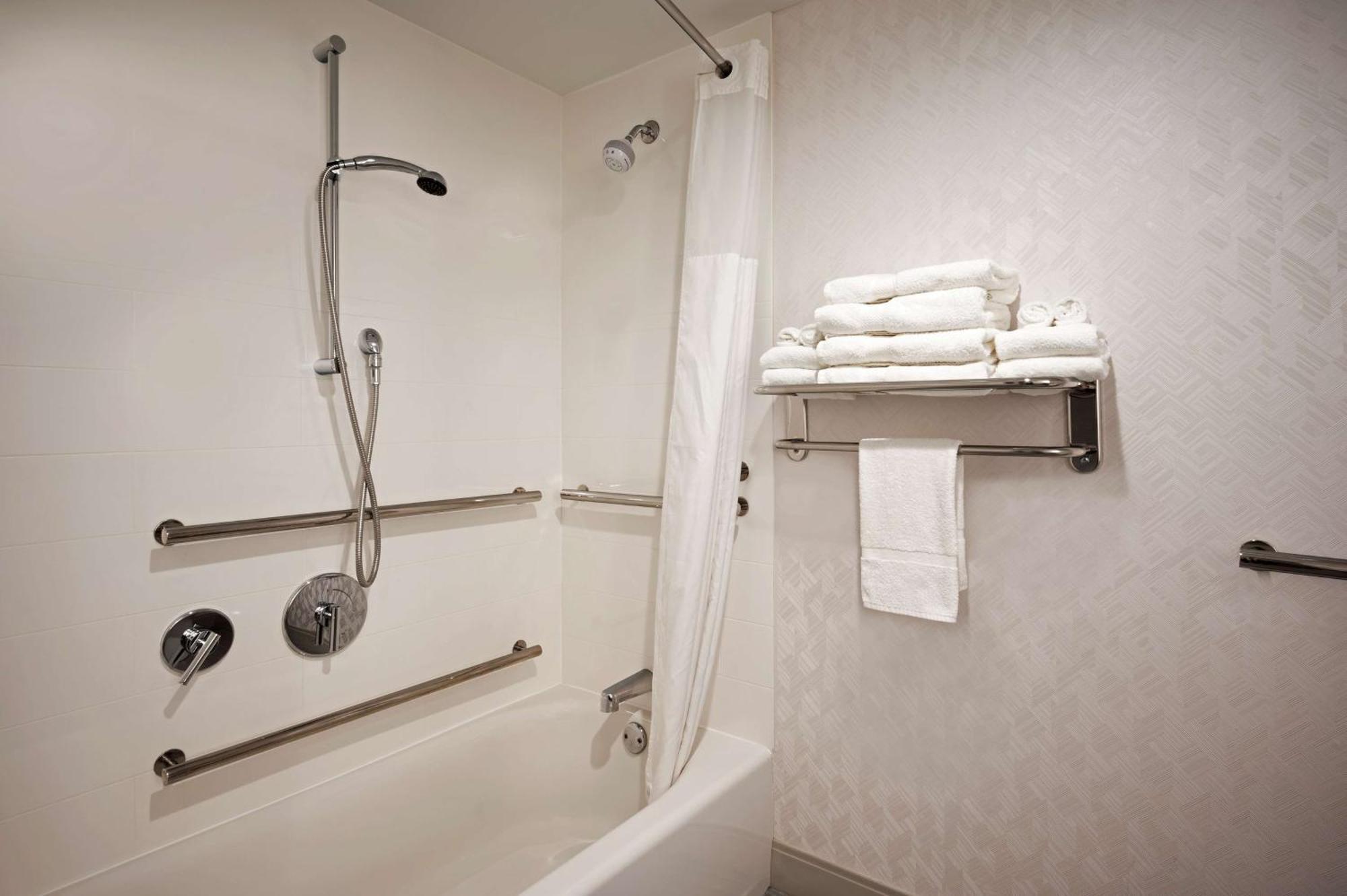 Hampton Inn By Hilton Boston/Cambridge Zewnętrze zdjęcie