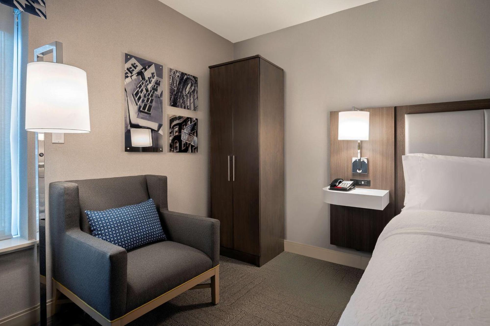 Hampton Inn By Hilton Boston/Cambridge Zewnętrze zdjęcie