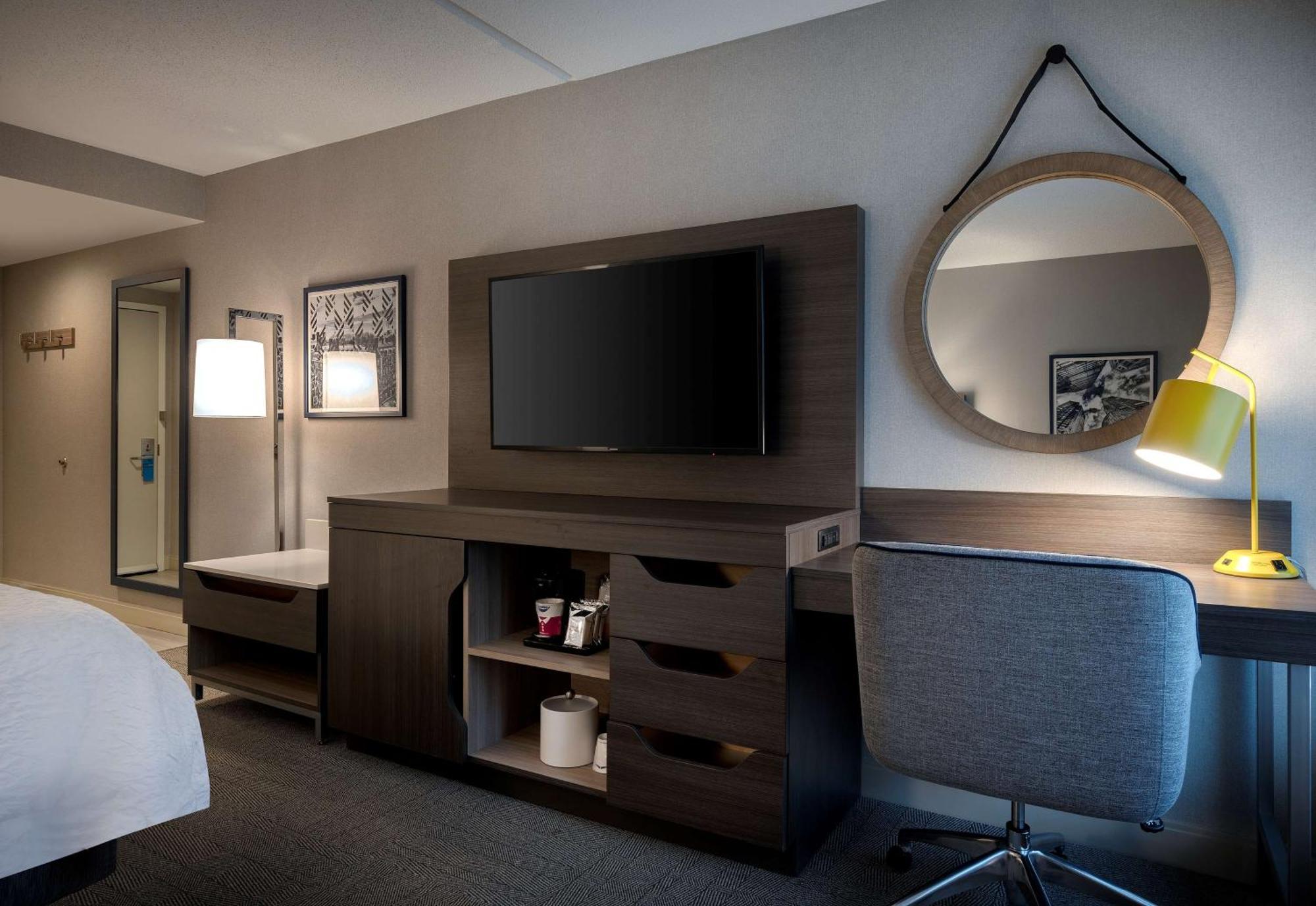Hampton Inn By Hilton Boston/Cambridge Zewnętrze zdjęcie